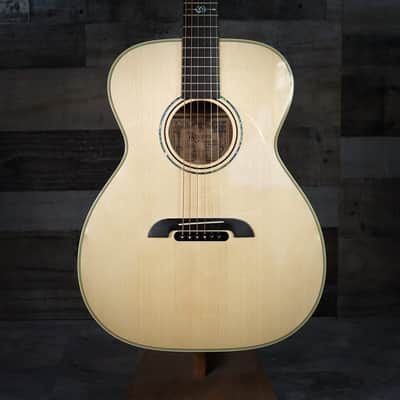 Alvarez Yairi Masterworks FYM60HD Honduran OM Acoustic Guitar  - Second (FYM60HDX) image 3