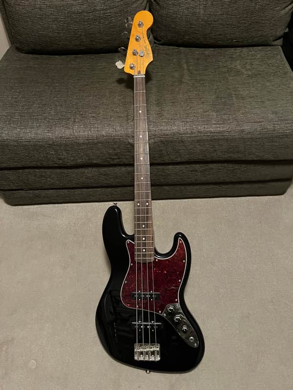 Squier Classic Vibe '60s Jazz Bass 2019 - Present - Black image 1