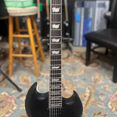 ESP LTD Viper-1000 Baritone 2022 - Present - Black Satin image 4