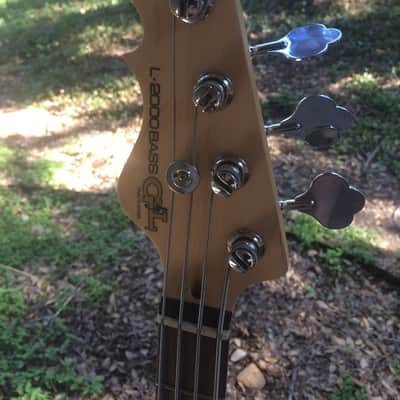 G&L L-2000 Tribute left handed Bass Natural Ash image 4
