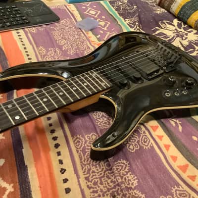Westone Lefthand Rare 1990 Westone Steve Lynch Signature Corsair lefty Left handed image 3