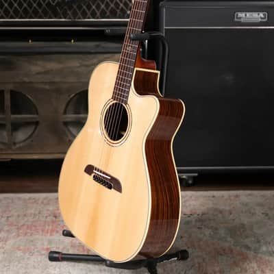 Alvarez Yairi FY70ce Acoustic/Electric Guitar with Hardshell Case image 15