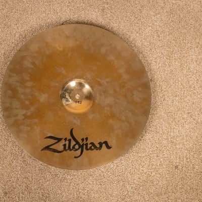 2000s Zildjian 16" A Custom Crash Cymbal 1092g image 2