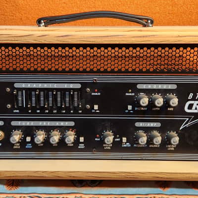 Crate BT-350 Head w/ Tube Preamp & Built-in Chorus image 2