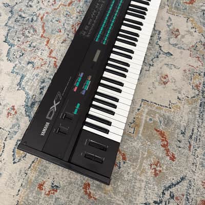 Yamaha DX7 MK1 (Super max mod)(custom battery - easily changed) SN 132840