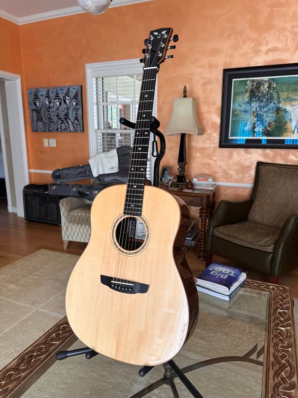 2007 Goodall Standard Guitar
