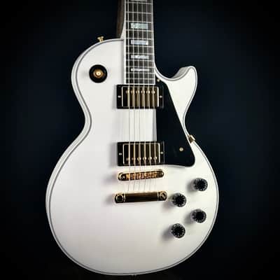 Gibson Les Paul Custom image 2