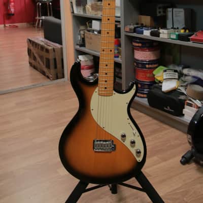 Line 6 variax 600 image 1
