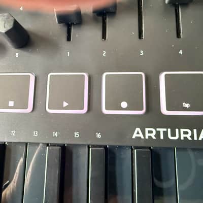 Arturia MiniLab MKIII 25-Key MIDI Controller 2022 - Present - Deep Black image 4