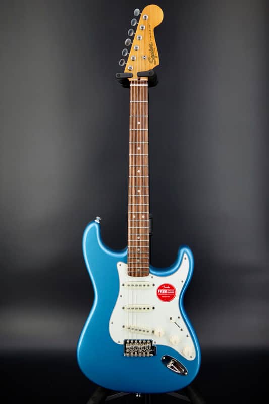 Squier Classic Vibe '60s Stratocaster with Laurel Fretboard Lake Placid Blue image 1