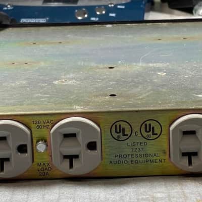 Furman PM Pro 20 Amp Power Conditioner image 5