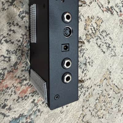 Pirate Midi Bridge 6 midi controller 2021-2025 - Black image 2