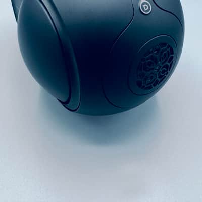 Devialet Phantom ll 2 98db- Matte Black Excellent with New Carrying Case image 3