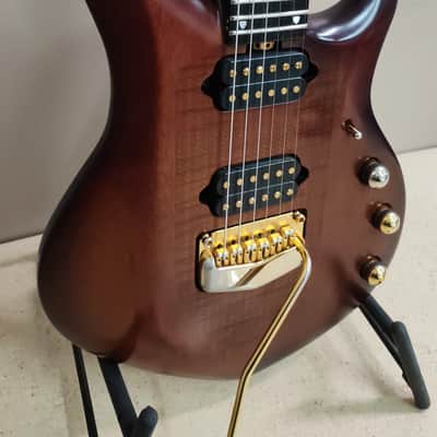 Ernie Ball Music Man Majesty Artisan – 2016 (USA) | Gold Hardware | B-Stock Display Condition image 5