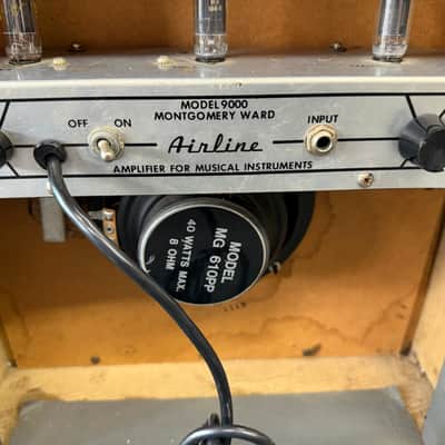 Airline Amp model 9000 Montgomery Ward 60s image 9