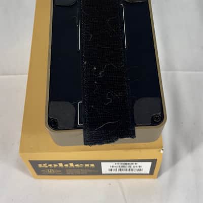 Universal Audio Golden Reverberator 2021 - Present - Gold image 7