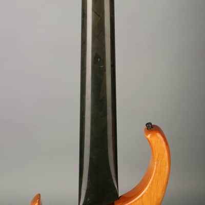 Modulus Graphite Quantum 6 Bass - 1994 - Curly Maple image 13