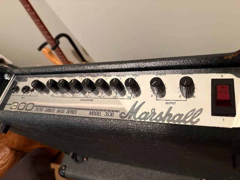 VINTAGE MARSHALL 25/50 JUBILEE 3530 BASS AMP HEAD image 1