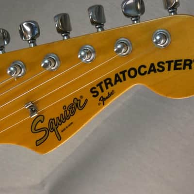 Squier by FENDER Stratocaster SST'30 