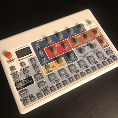 Elektron Model:Samples 2019 - 2020 - White