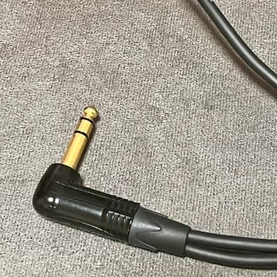 Mogami 1/4” Male TRS to Dual 1/4” Male TS Right Angle image 3