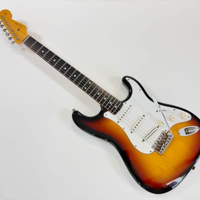 Fender Stratocaster ST-62 crafted in Japan 2004-2005 Sunburst image 9