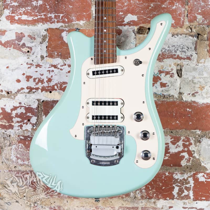Yamaha SGV-300 Flying Samurai 2000's Sonic Blue | Reverb Slovenia