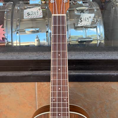 Fender California Coast Ukulele Rincon With Electronics image 3