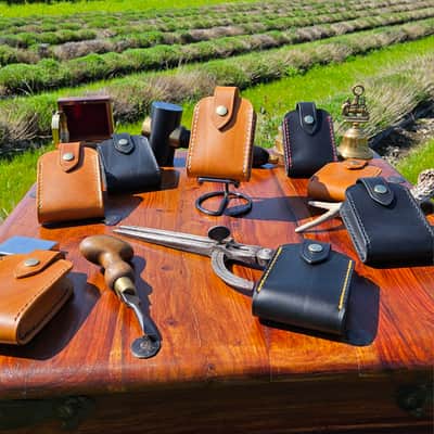 Guitar Wireless transmitter holster - handmade, hand stitched, vegetable tanned leather. image 20