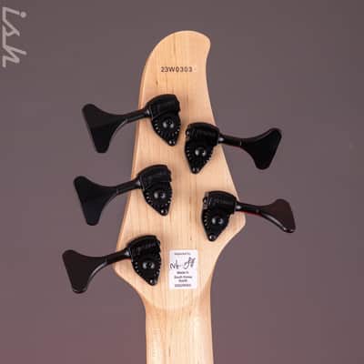 Dingwall D-Roc Standard 5-String Bass Matte Blue to Purple Colorshift B-Stock image 13