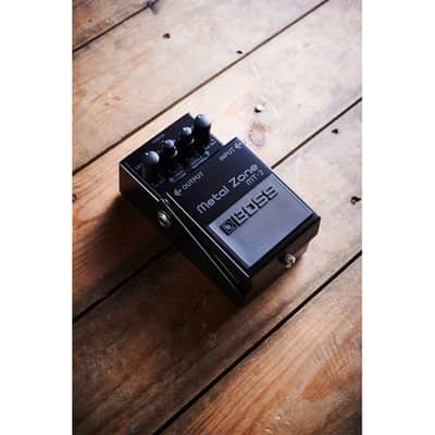 BOSS - MT-2 - Pédale d'effets pour guitare Metal Zone image 8