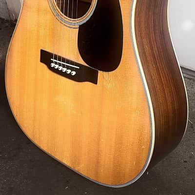 MARTIN D-28 1972 - Natural image 2
