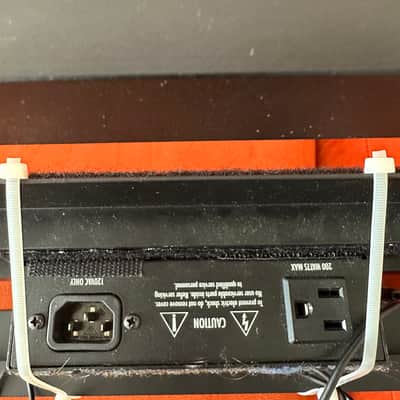 Voodoo Lab Pedal Power 2 Plus 2010s - Black image 2