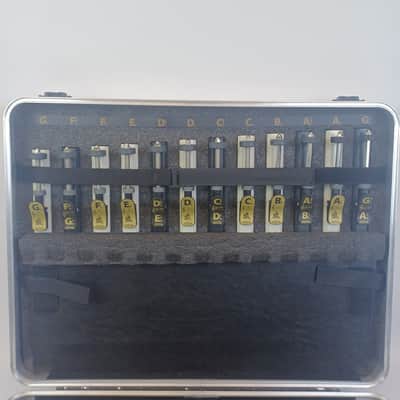 Schulmerich Two-Octave Melody Chimes G4-G6 25-Note Set+Hardshell Case Instrument image 2