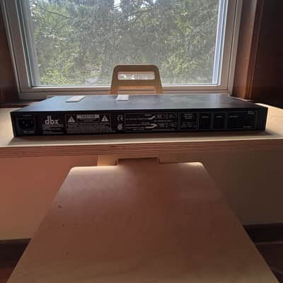 dbx 286s Microphone Preamp Processor 2010s - Silver image 3