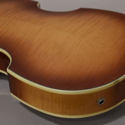 Hofner Contemporary Series HCT-500/1-SB Violin Bass Sunburst image 12
