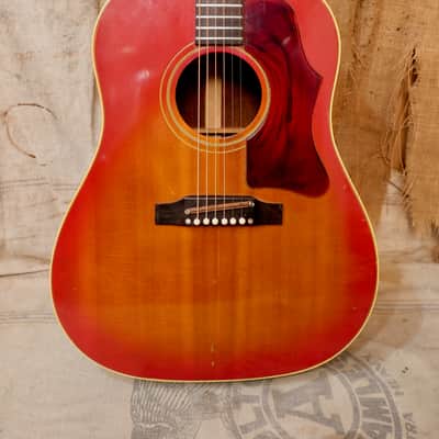 Gibson J-45 1967 - Cherry Sunburst image 2
