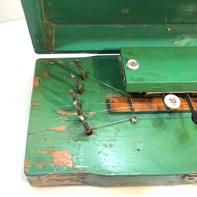 Vintage electric Benjo Bulbul tarang Indian circuitbent banjo The Chicken/Goldfish signature model 1960s Green image 6
