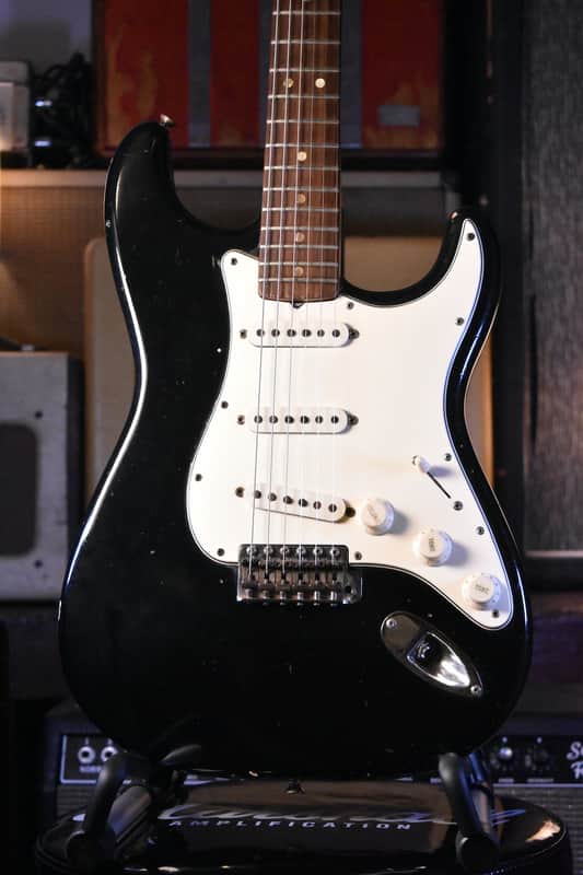 Fender Stratocaster 1966 - Black image 1