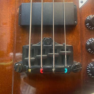 Epiphone Thunderbird-IV 1999 - 2020 Vintage Sunburst image 6