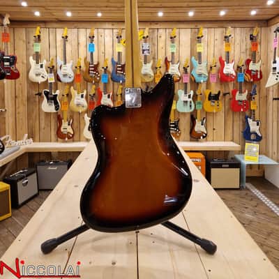 Fender Player II Jaguar, Rosewood Fingerboard, 3 Color Sunburst image 10