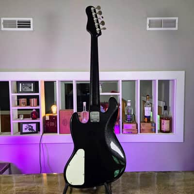 Alleva Coppolo LG5 Standard in Black Micro Flake Metallic: White Pickguard, Indonesian Rosewood Fingerboard & AC In-House 60s Pickups image 12
