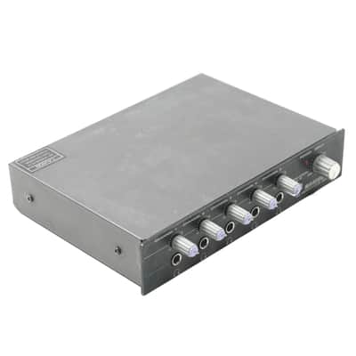 Samson Q5 Headphone Amplifier Owned by Brian Setzer image 2
