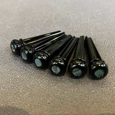 Martin APP0015 Luxe Liquid Metal Bridge Pin Set - Gloss Black w/ Paua Abalone image 4