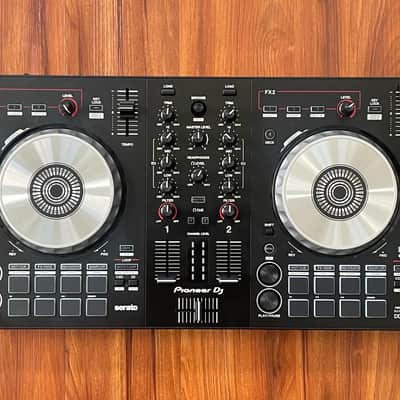 Pioneer DDJ-SB3 DJ Controller 2010s image 1
