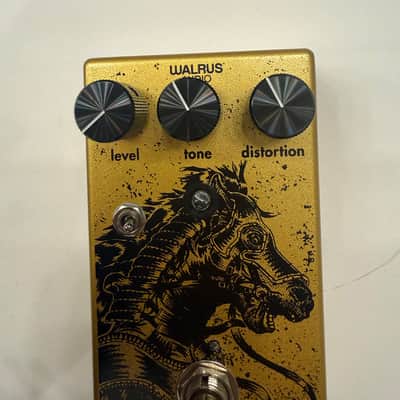 Walrus Audio Iron Horse V2 Distortion True Bypass Guitar Effect Pedal + Box image 3