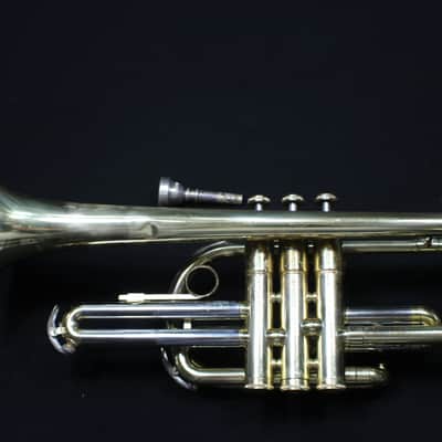 A Conn Shooting Stars Director Bb Cornet in it's Original Real Nice Case & in Great Ready to Play Condition # 9 T image 4