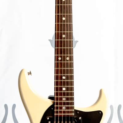 Daion Barbarian White Electric Guitar w/ Original Daion Branded Hardshell Case image 2