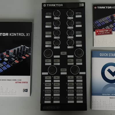 TRAKTOR KONTROL X1 MK1 Decks & Effects DJ Controller image 1
