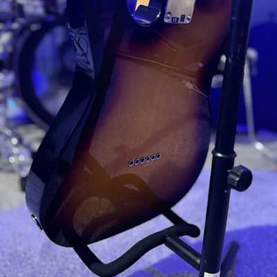 Fender Deluxe Nashville Telecaster with Maple Fretboard 1998 - 2016 - Brown Sunburst image 3
